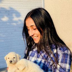 Meet your Posher, Shruti